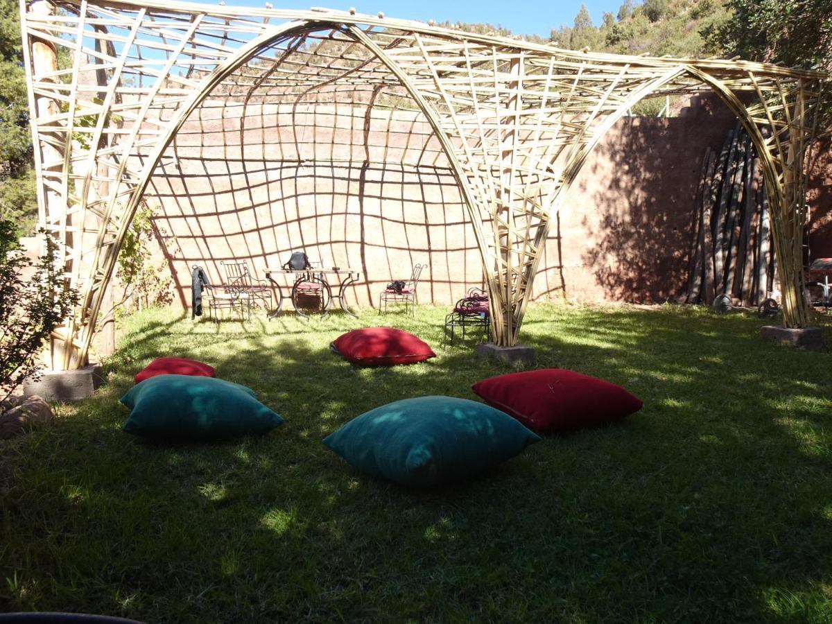 Ourika Timalizene Le Jardin Des Delices Hotel Tamezindert ภายนอก รูปภาพ